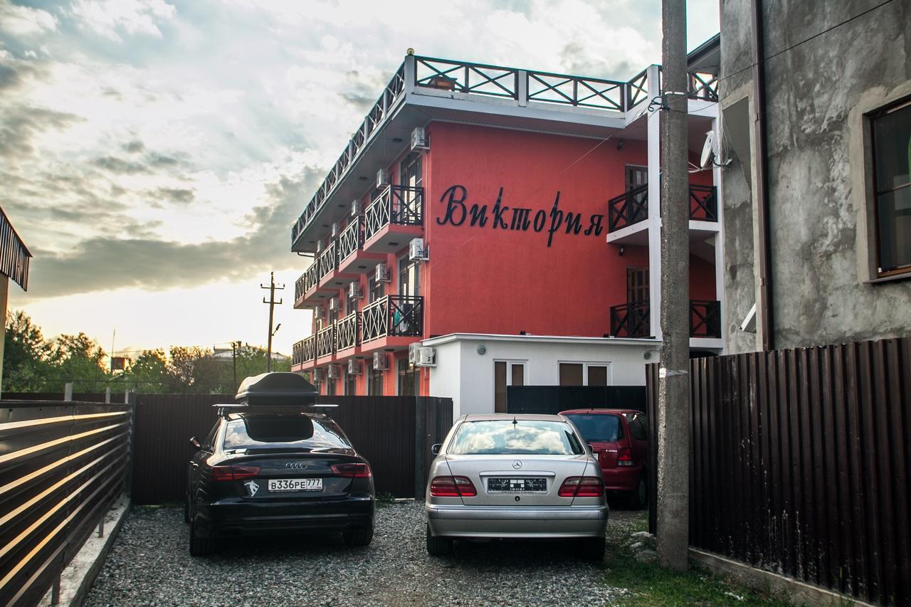 Viktoria Hotel Пицунда Экстерьер фото